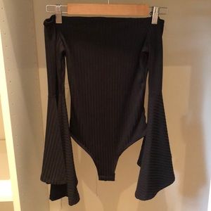 Black ribbed bell sleeve off-shoulder bodysuit